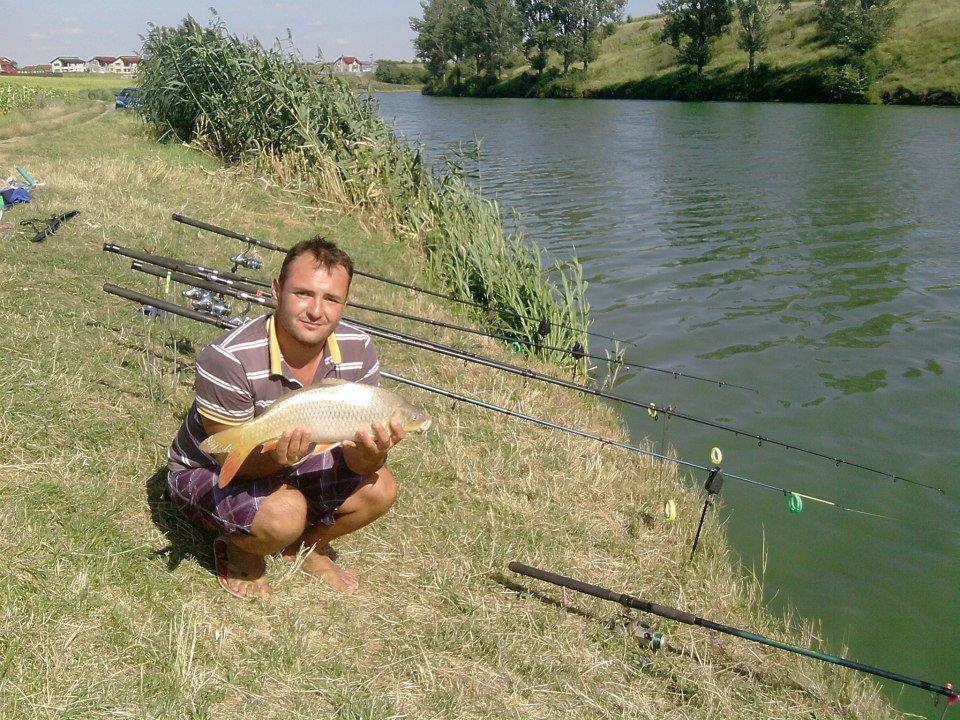 De-a lungul timpului - 525105537965406229099357563481n.jpg